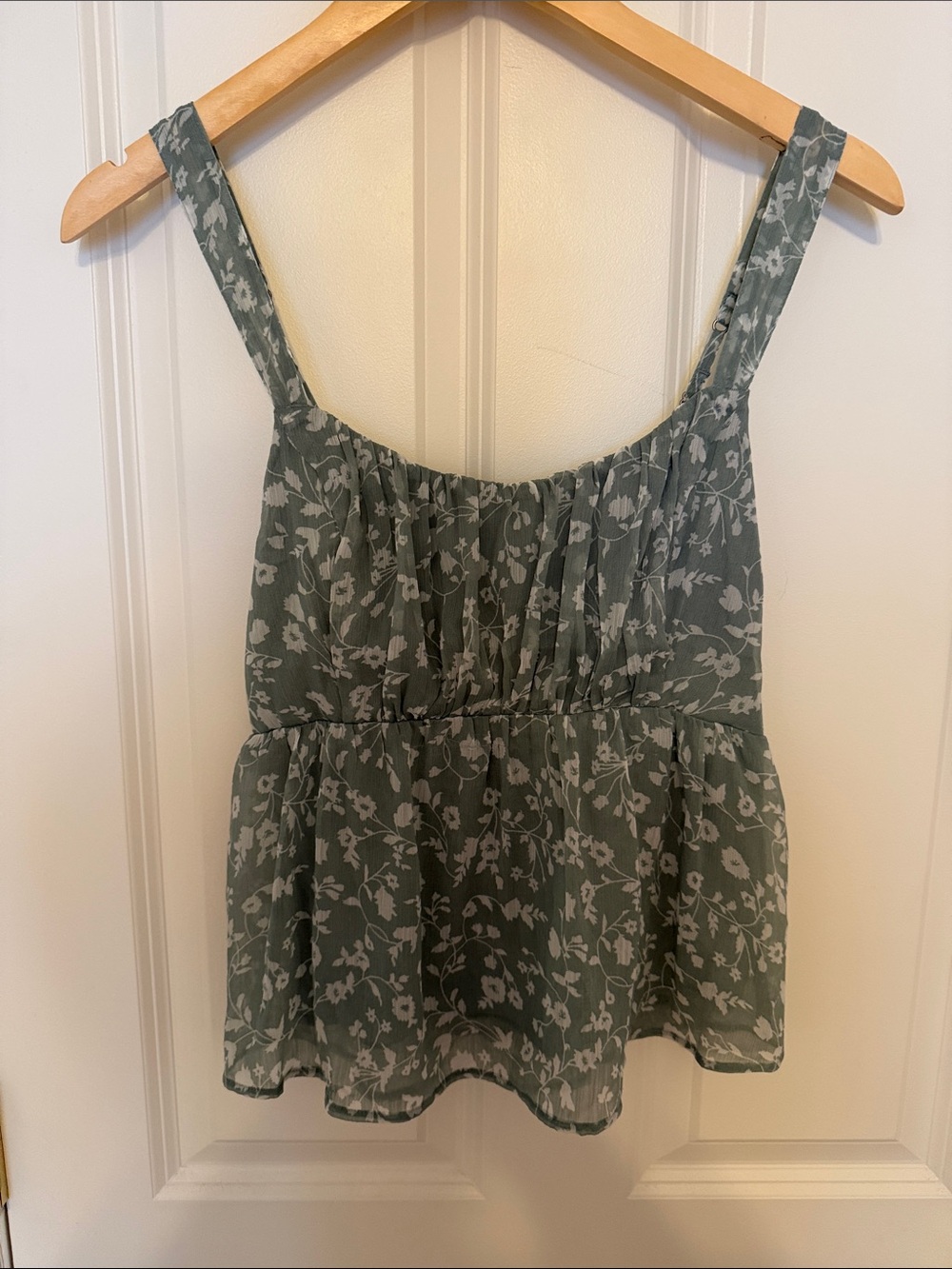 Abercrombie & Fitch Sage Green Floral Peplum Camisole